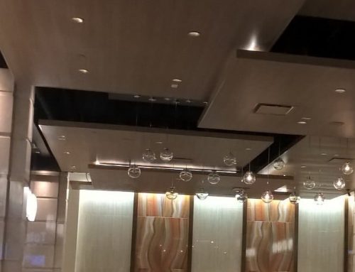 美食广场：劳德代尔堡凯丹广场